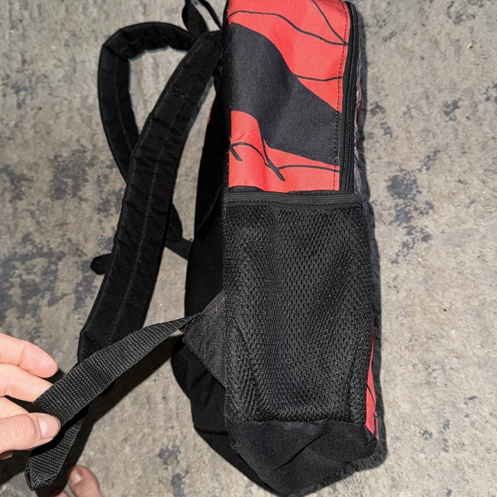 Spiderman backpack - Picture 3 of 9